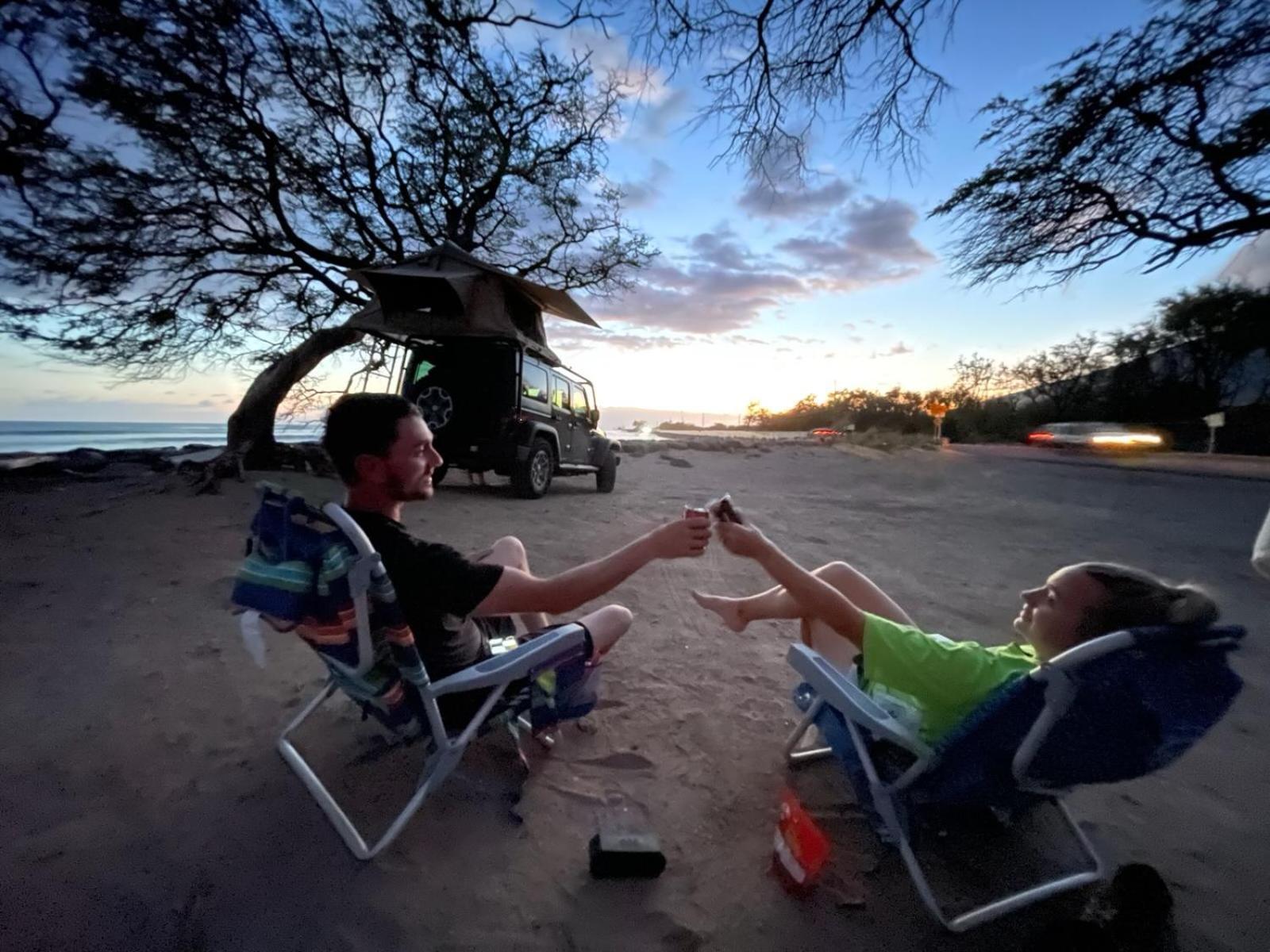 Campcar Maui Jeeps Suvs Hybrid Camper Van Rentals With Equipment And Travel Advice Kahului Buitenkant foto